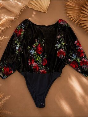 Free People Black Velvet Floral Print Batwing Bodysuit Sz S